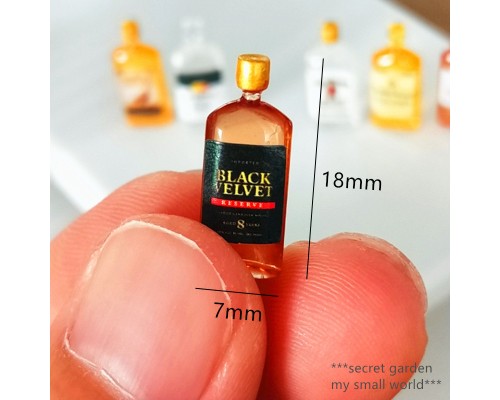 仿真娃娃屋微縮模型迷你威士忌伏特加食玩配件飲料酒水實心擺件 仿真娃娃屋微縮模型迷你威士忌伏特加食玩配件飲料酒水實心擺件